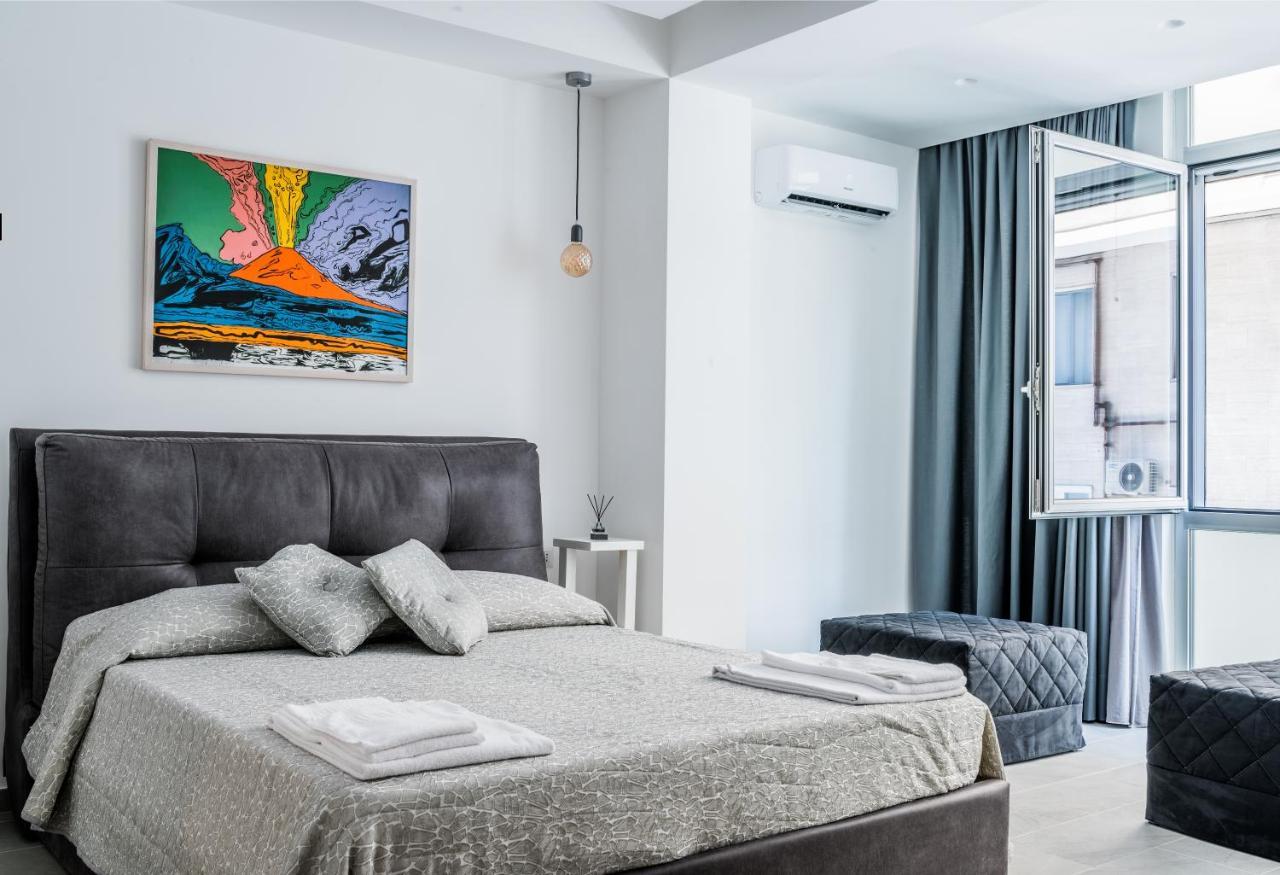 Naples & Love Rooms Наполи Екстериор снимка