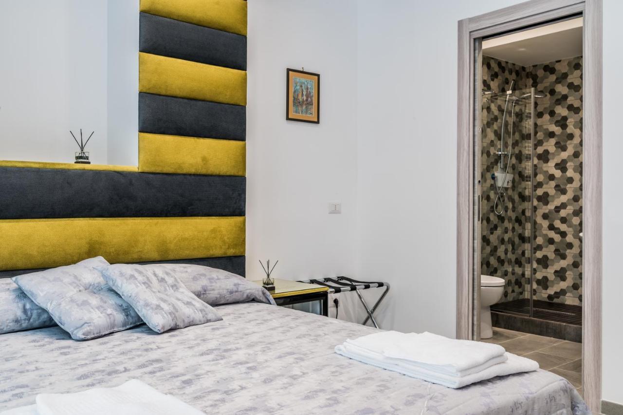 Naples & Love Rooms Наполи Екстериор снимка