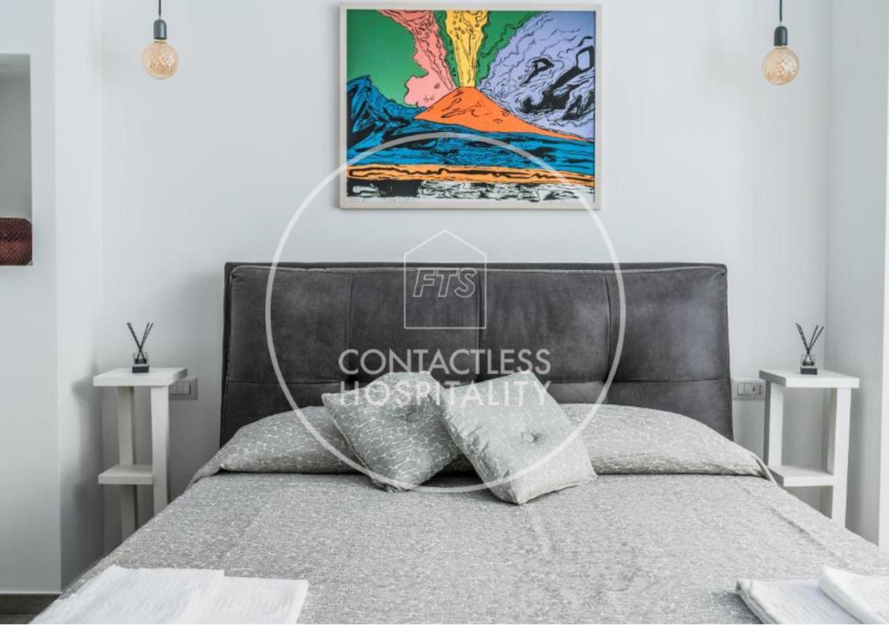 Naples & Love Rooms Наполи Екстериор снимка